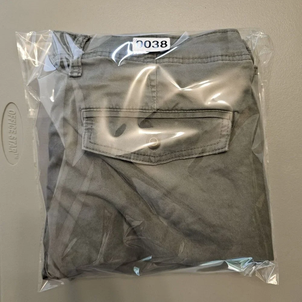 GAP Flex Cargo Shorts Flat Front Pockets Casual Vintage Wash Green 36* (*Tag 34)